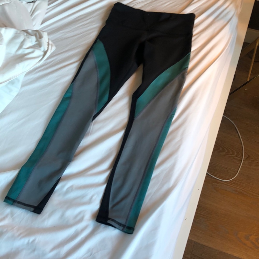 Noli Yoga Pants - black with grey and teal stripe